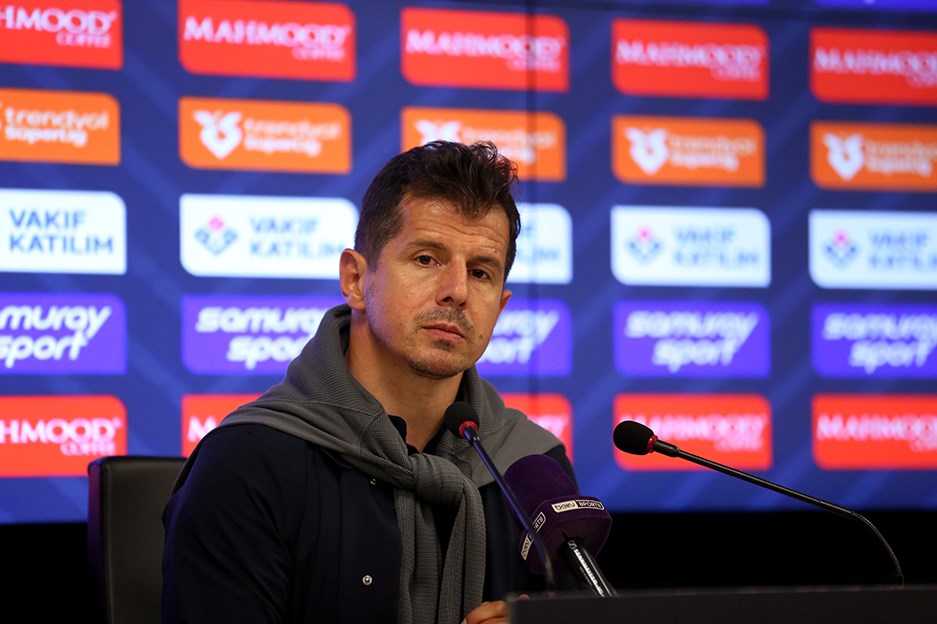 Emre Belözoğlu'ndan veda sözleri: "Aldığım kararın hayırlı olacağına inanıyorum"