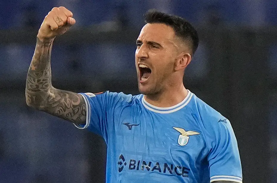 Galatasaray'ın teklifini açıkladı: "Beni Türkiye'ye götürmeye çalışıyor" - 5