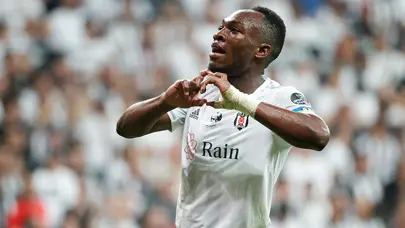 Beşiktaş'ta yeni golcünün parası Jackson Muleka'dan