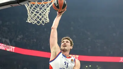 Anadolu Efes, Tibor Pleiss'la yollarını ayırdı