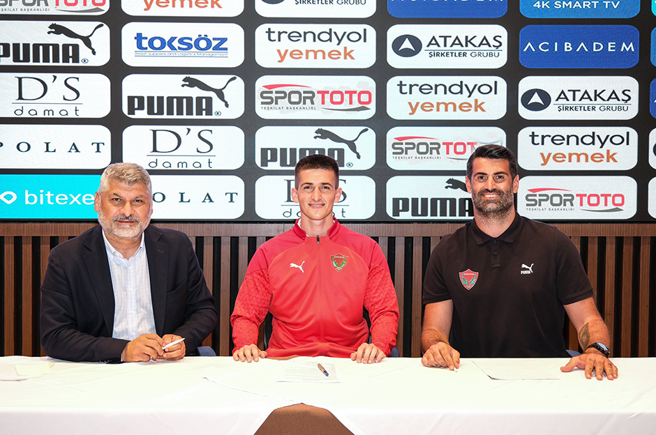 Hatayspor'a Bosnalı orta saha