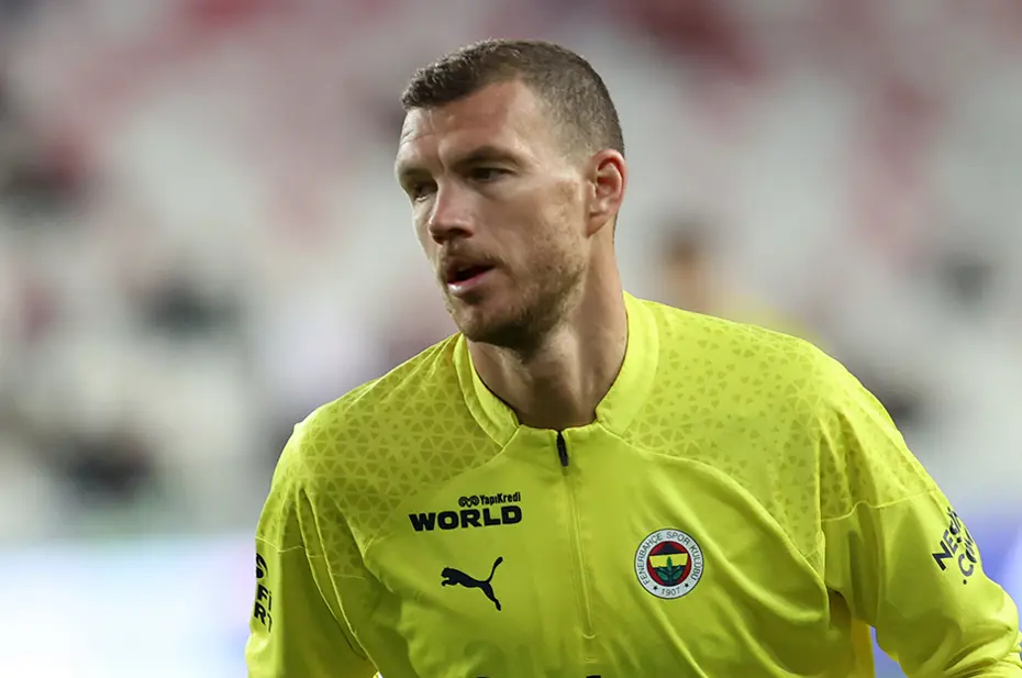 Edin Dzeko'dan "Ayrılacak mısın?" sorusuna flaş cevap: Fenerbahçe'den karar çıktı - 5