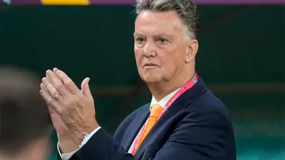 Louis van Gaal imzayı attı: 19 yıl sonra eski takımıyla anlaştı