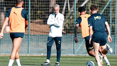 Tesislere girmesiyle çıkması bir olacak: Fenerbahçe'de ayrılık an meselesi
