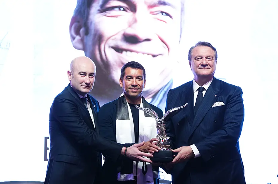 Beşiktaş'ta forvete iki aday - 5