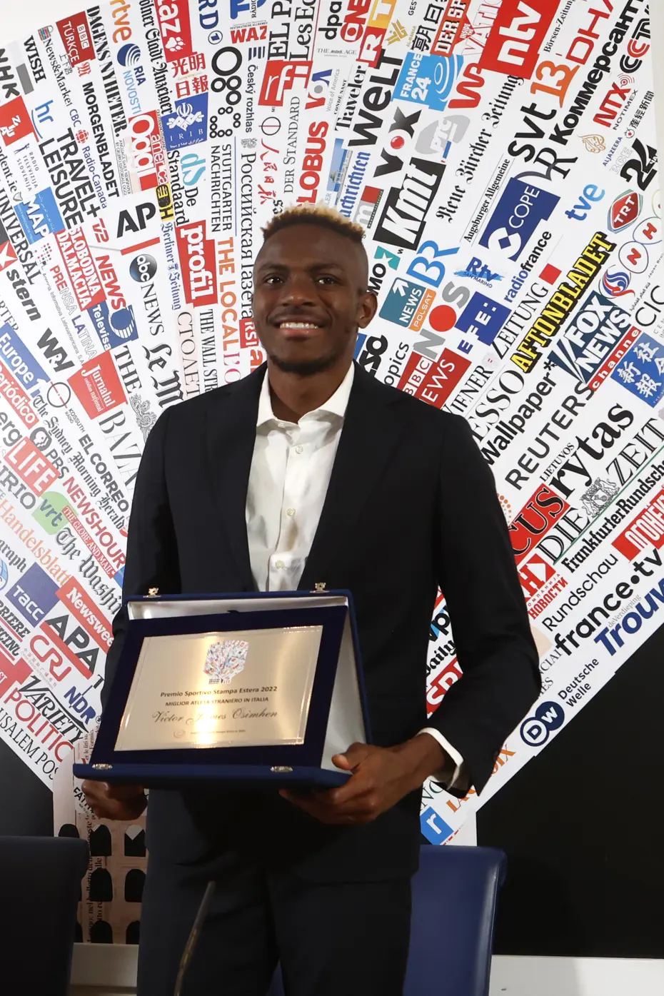 Victor Osimhen'e "Yılın En İyi Yabancı Sporcusu" ödülü - 4