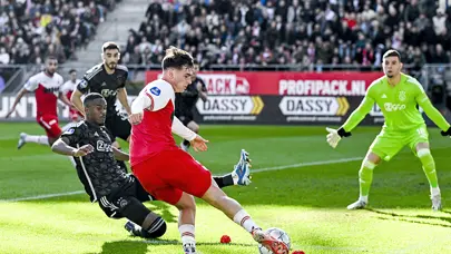 Ajax'ta kriz! Düşme hattına gerilediler