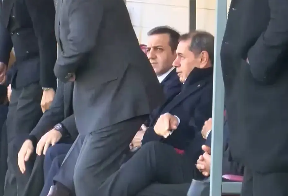 Okan Buruk tepki gösterdi, Galatasaray yönetimi operasyona başlıyor - 3