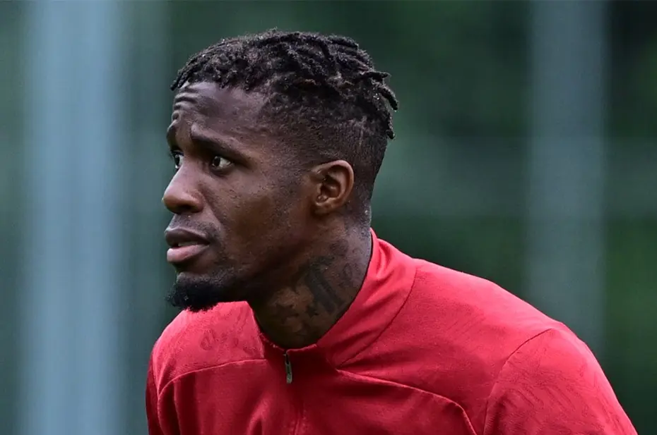 Wilfried Zaha krizine dair kulüpten yeni açıklama - 4