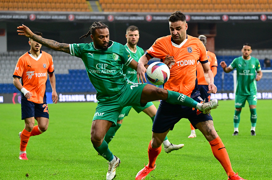 Bodrum FK galibiyet hasretini Başakşehir karşısında dindirdi