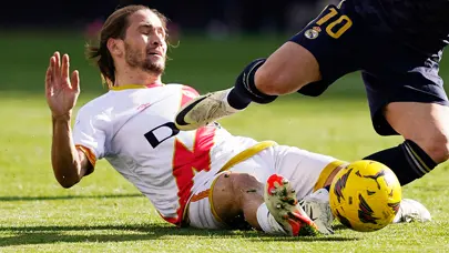 Ödül Miguel Crespo'ya gitti