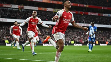 Arsenal, Brighton engelini 2 golle geçti