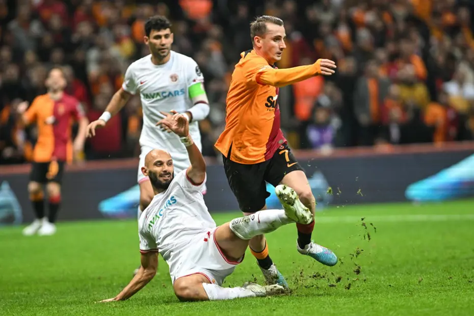 Antalyaspor'un golünde ofsayt var mı? - 3 Antalyaspor'un golünde ofsayt var mı? - 3