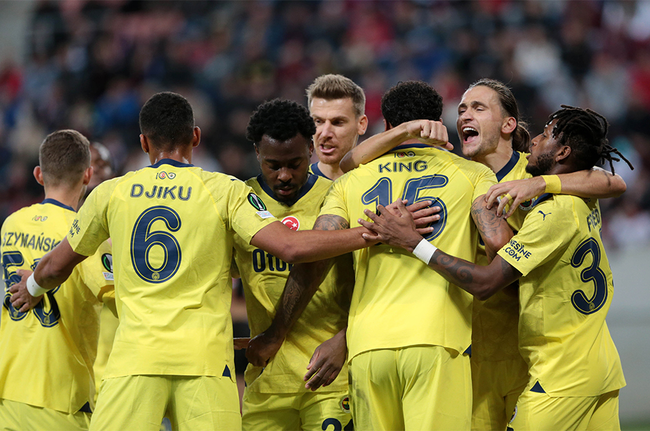 Spor yazarları Fenerbahçe için ne dedi?