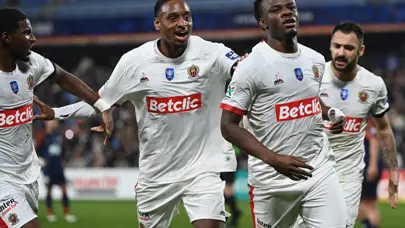 İZLE | Eski Başakşehirli Ndayishimiye'den "Yok artık" dedirten gol