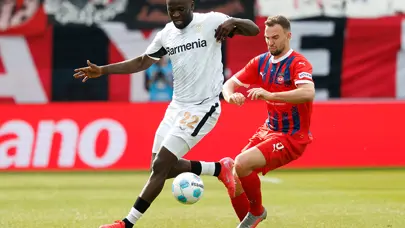 Bayer Leverkusen'den kritik galibiyet