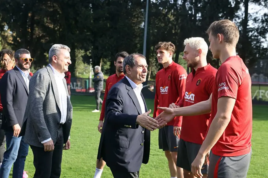 Galatasaray'da transfer yasağı tehlikesi! 1 Temmuz son tarih - 5 Galatasaray'da transfer yasağı tehlikesi! 1 Temmuz son tarih - 5