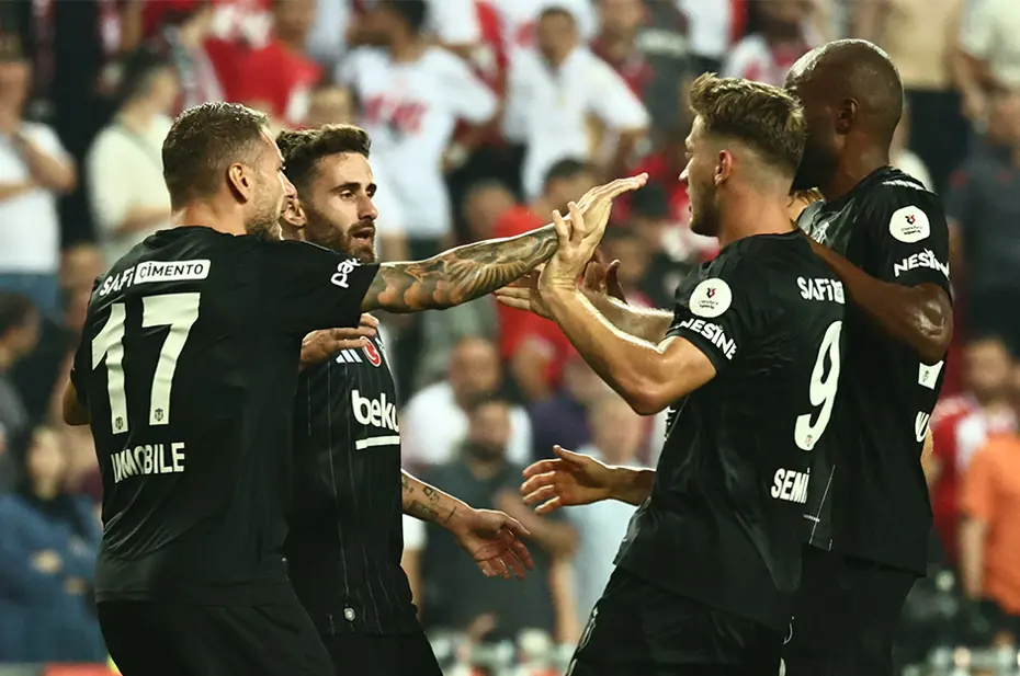 Beşiktaş'ta Lugano maçı planı: Taktik değişiyor - 4