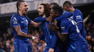 Chelsea, Liverpool'un kaybını fırsata çevirdi: Fark 2'ye indi