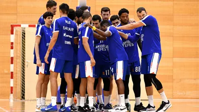 Anadolu Efes sponsorluk anlaşmasını duyurdu