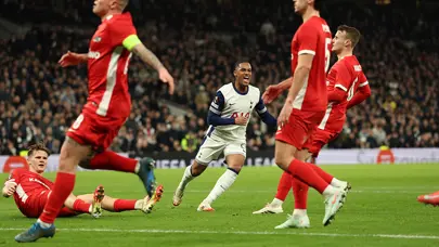 UEFA Avrupa Ligi'nde Tottenham, Alkmaar'ın biletini kesti