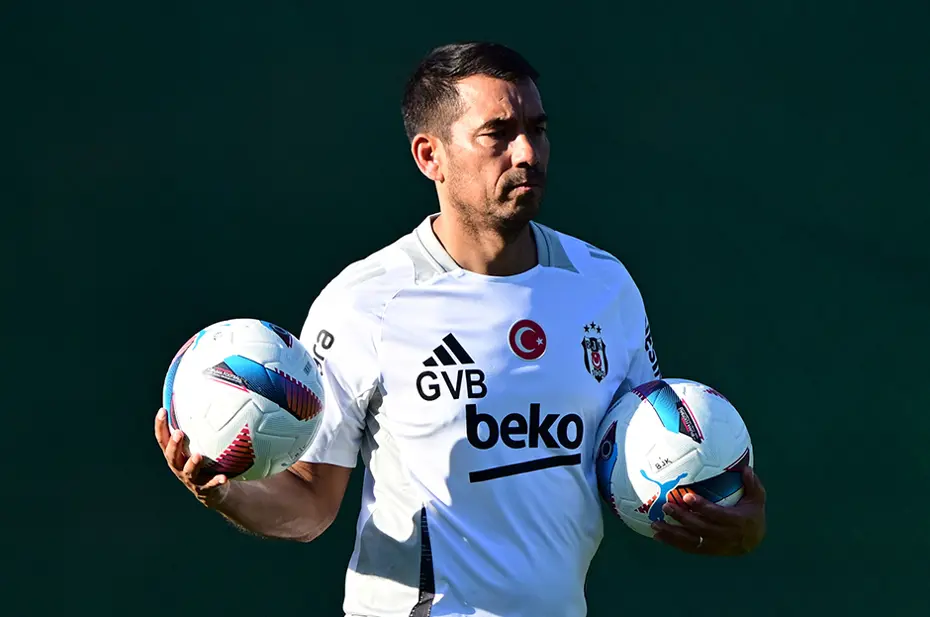 Giovanni van Bronckhorst ve Okan Buruk'tan Süper Kupa yorumu - 11