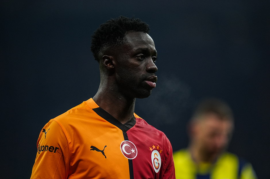 Galatasaray'da Davinson Sanchez gelişmesi: Görüşmeler başladı