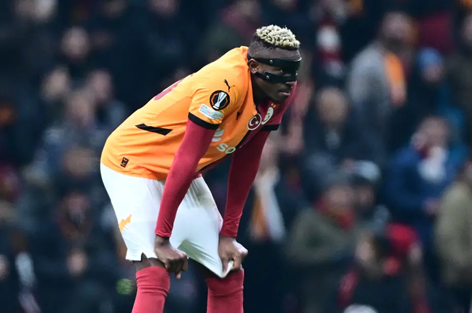 Hollanda basını, Galatasaray-AZ Alkmaar maçını konuşuyor: Aynı konuya değindiler - 10