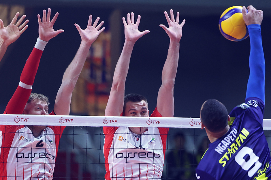 Fenerbahçe Medicana, CEV Kupası'na çeyrek finalde veda etti