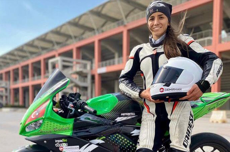 Motosiklet yarışçısı İlayda Yağmur Yılmaz'ın ilham veren öyküsü