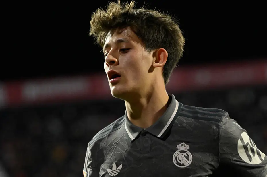Real Madrid'den Arda Güler için sürpriz transfer projesi - 4 Real Madrid'den Arda Güler için sürpriz transfer projesi - 4
