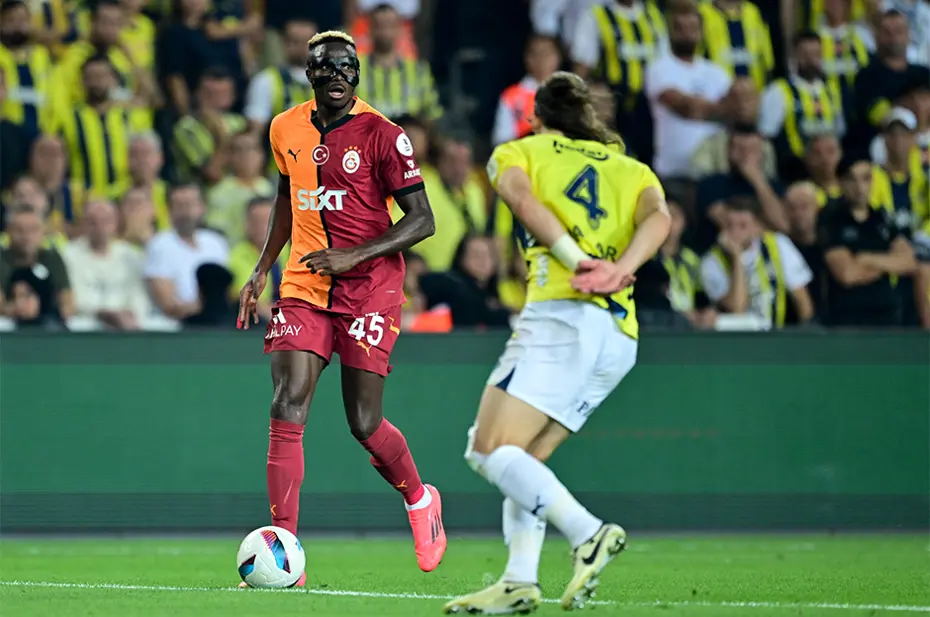 Dev derbi dünya basınında: "Osimhen ve Mertens muhteşem, Mourinho nakavt" - 3