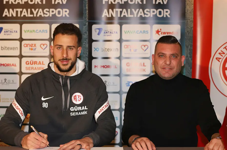 Süper Lig'de ara transferde atılan imzalar - 26
