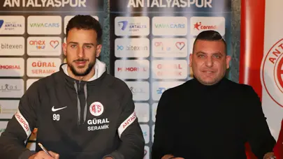 Antalyaspor, Helton Leite ile sözleşme imzaladı