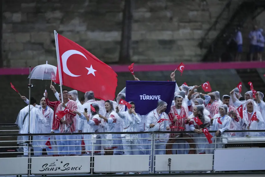 Paris 2024: Açılış töreninde Türkiye - 13 Paris 2024: Açılış töreninde Türkiye - 13