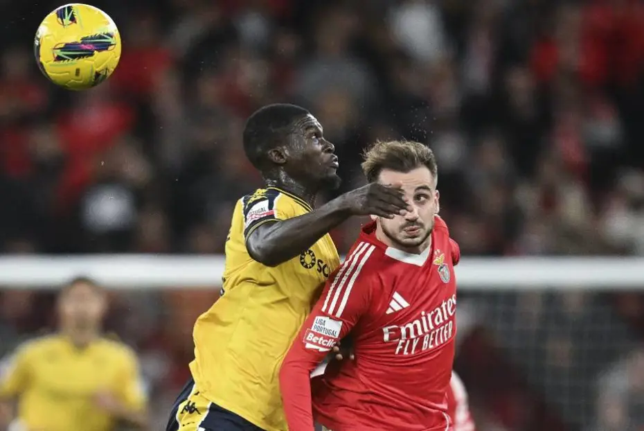 Kerem Aktürkoğlu, Estádio da Luz'u salladı: Oyundan çıkarken yer yerinden oynadı - 3