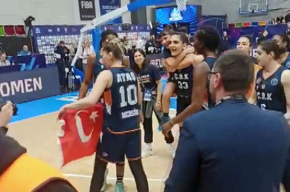 Euroleague Women | Çukurova Belediyesi'nin Türk bayraklı sevinci engellendi
