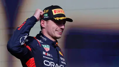 Max Verstappen'den bu sezon 17. zafer