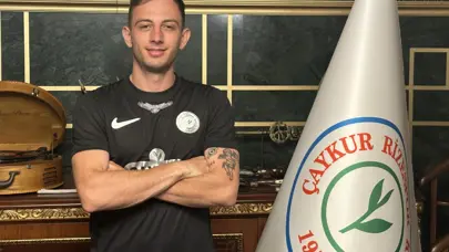 Çaykur Rizespor transferi resmen açıkladı: Yeni orta saha Polonya'dan