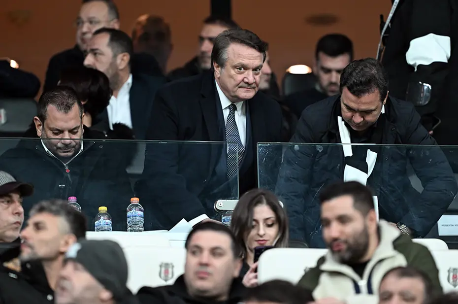 Hasan Arat kritik toplantıya hazırlanıyor: Perde arkasında yaşananları anlatacak - 1 Hasan Arat kritik toplantıya hazırlanıyor: Perde arkasında yaşananları anlatacak - 1