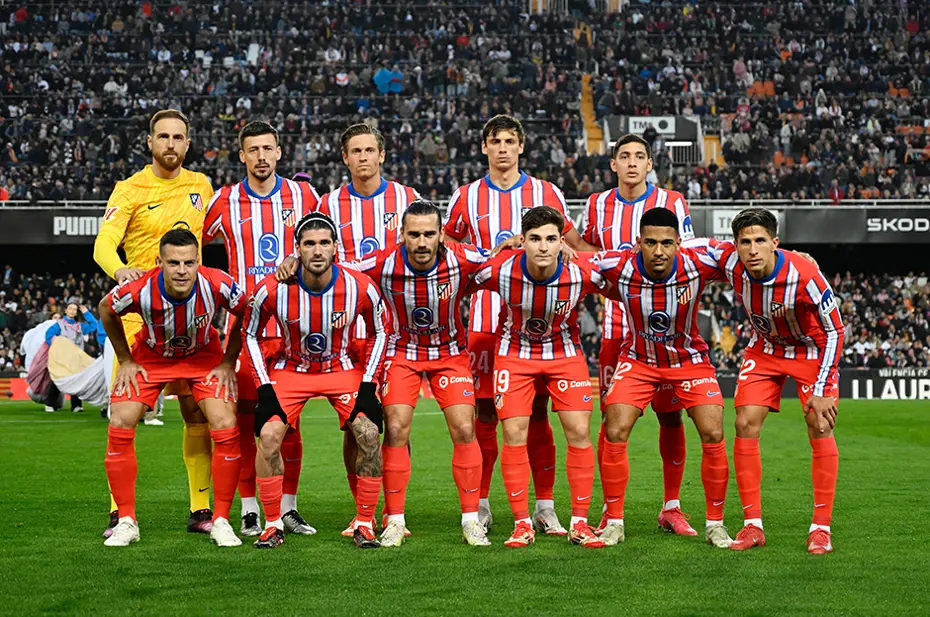 Dünyanın en iyi takımları | Fenerbahçe'den büyük yükseliş: 35 sıra gerileyen Süper Lig devi - 9