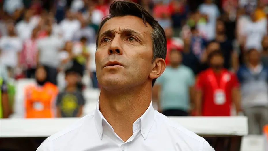 Boştaki teknik direktörler: Listede birçok şampiyon hoca var - 27