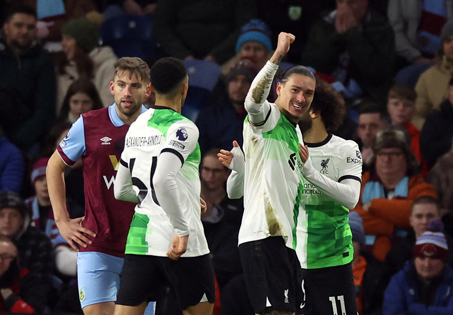 Liverpool maç fazlasıyla liderliği aldı