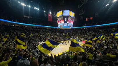 Fenerbahçe Beko son saniye üçlüğüyle play-off'u garantiledi