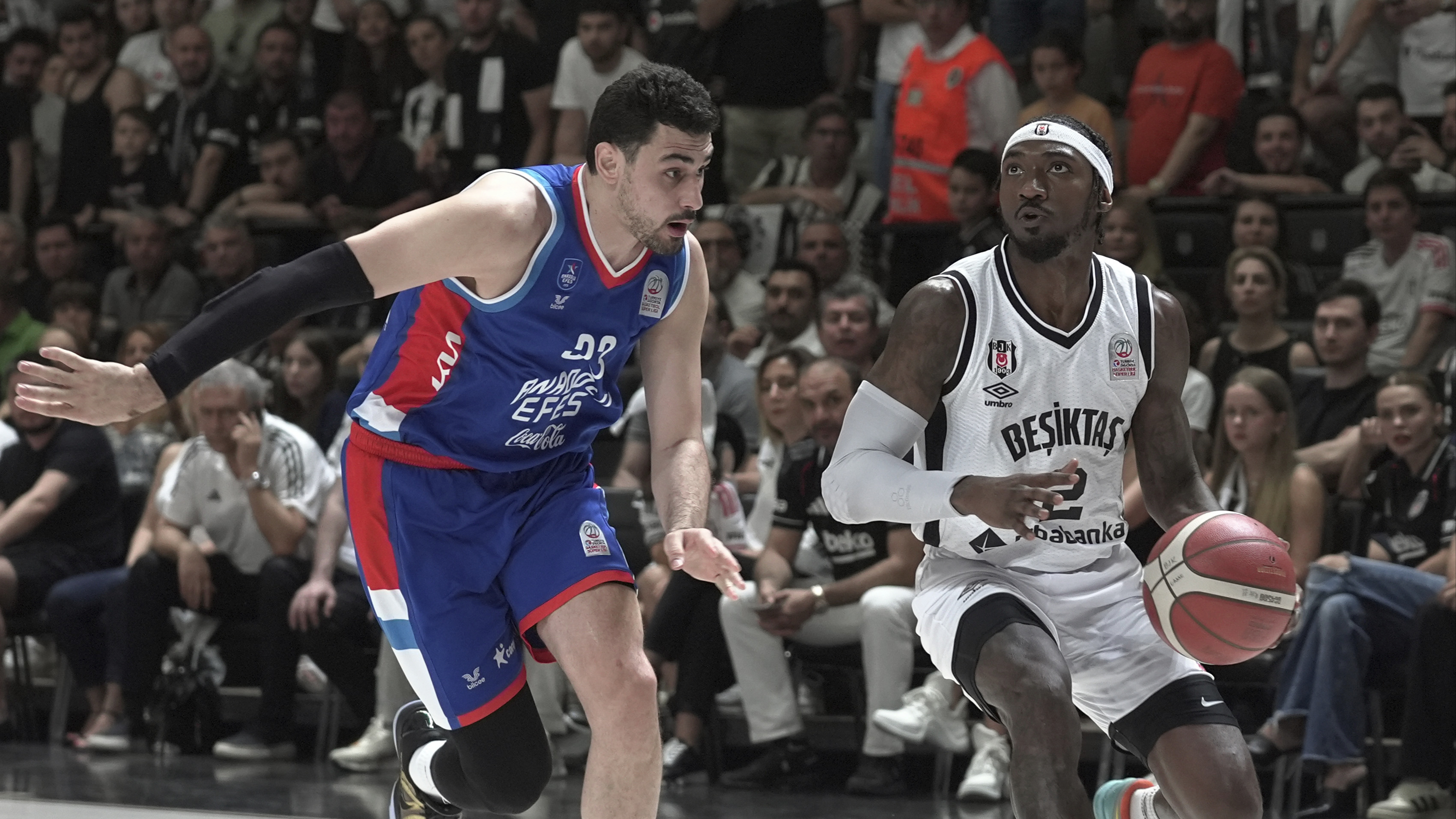 SON DAKİKA: Basketbol Süper Ligi finalinde Fenerbahçe Beko'nun rakibi belli oldu