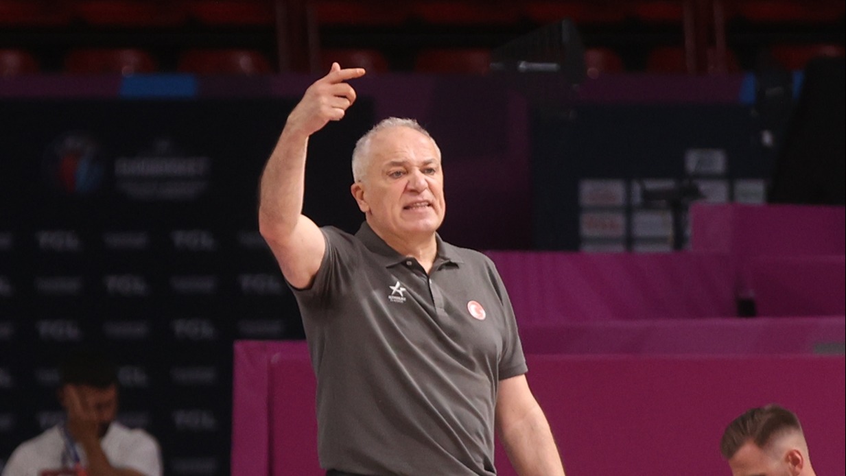 Ekrem Memnun: "Takımımla gurur duyuyorum"