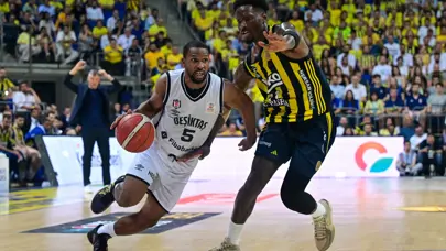 Beşiktaş tecrübeli isimle yollarını ayırdı