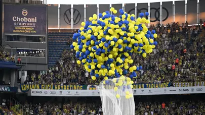 Fenerbahçe, vefat eden taraftarını andı