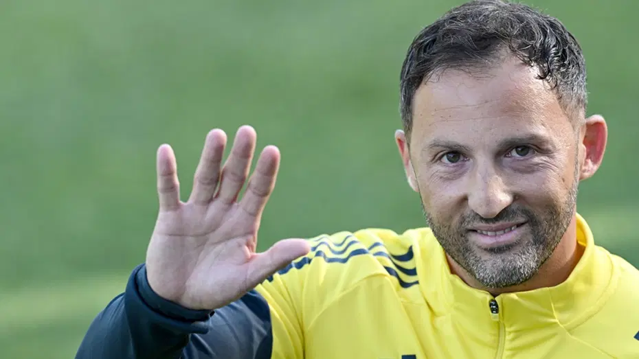Domenico Tedesco'dan ayağının tozuyla ilk icraat: Fred için flaş karar, yönetime bildirdi  - 4