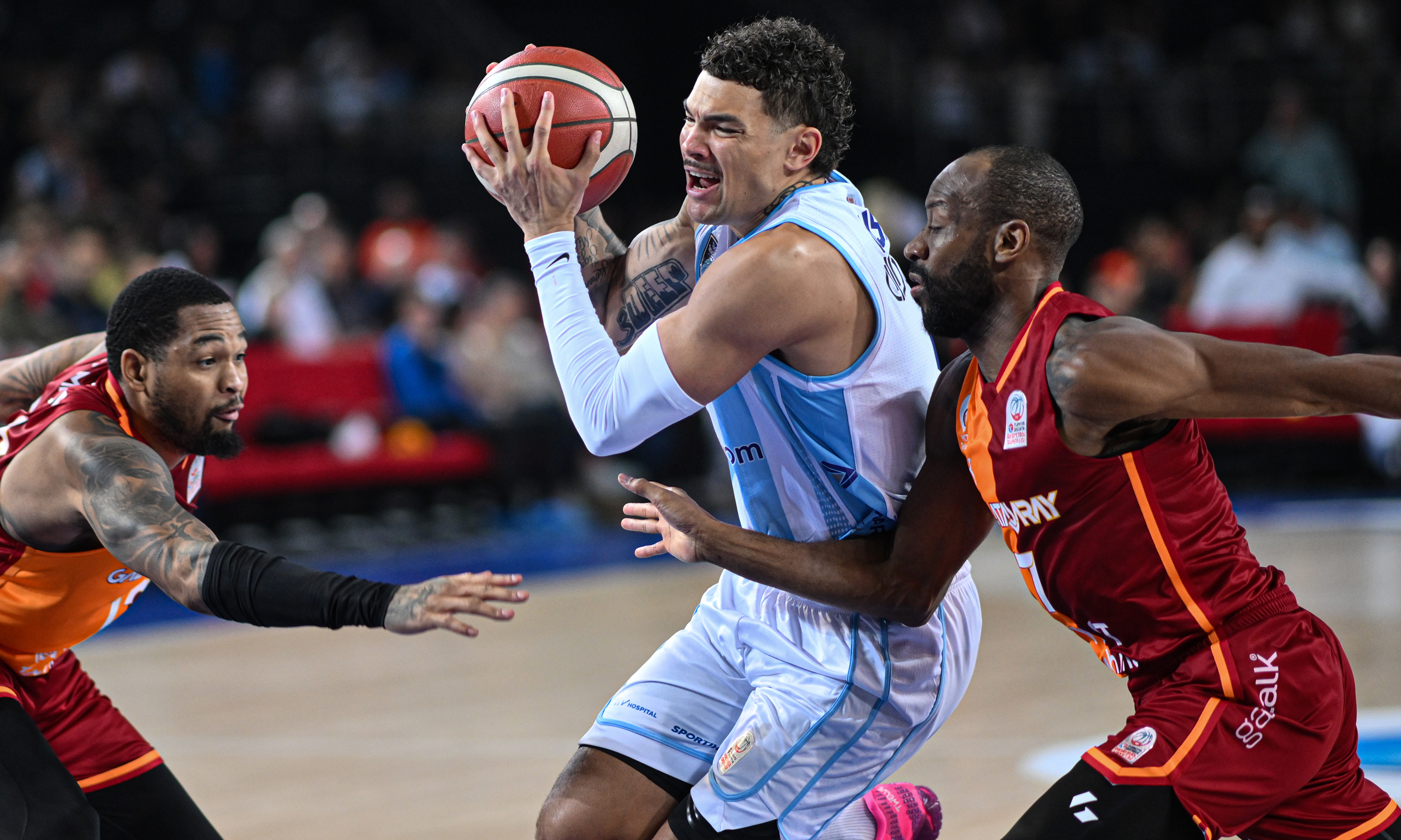 Türk Telekom evinde Galatasaray'ı yıktı